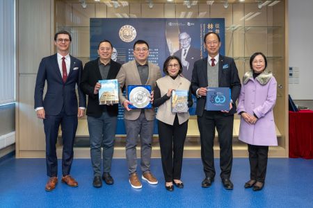 HKBU receives genealogy book and donation from family of founding President Dr. Lam Chi Fung for University’s strategic development